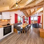 Elto Apartment *