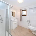 Elto Apartment *