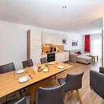 Elto Apartment